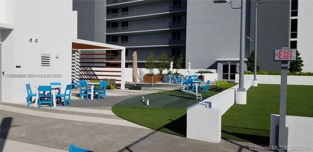 16385 Biscayne Blvd 1019, North Miami Beach, FL 33160