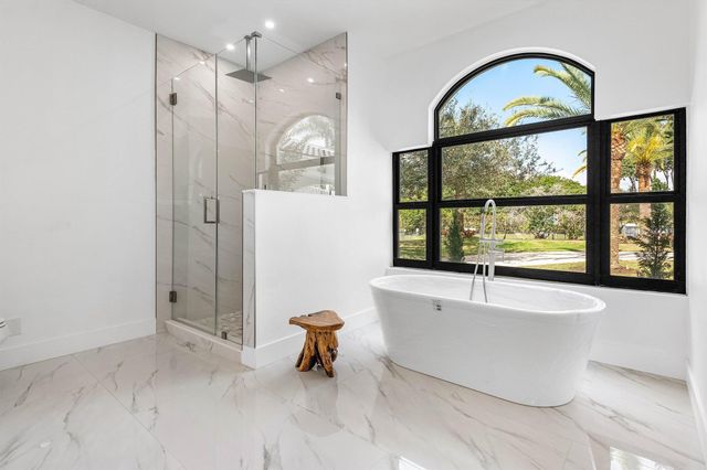 17600 E Fieldbrook Circle E, Boca Raton, FL 33496