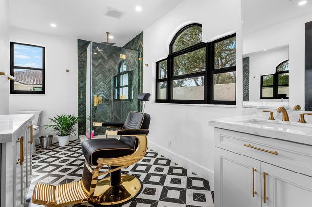 17600 E Fieldbrook Circle E, Boca Raton, FL 33496