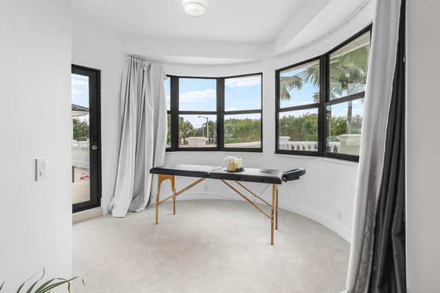 17600 E Fieldbrook Circle E, Boca Raton, FL 33496