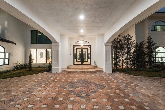 17600 E Fieldbrook Circle E, Boca Raton, FL 33496