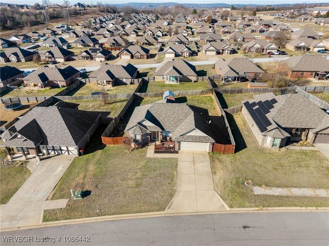 2509 Bill Street, Van Buren, AR 72956