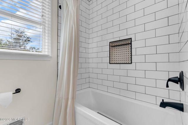 2093 Overbrook Drive, Wall, NJ 07719