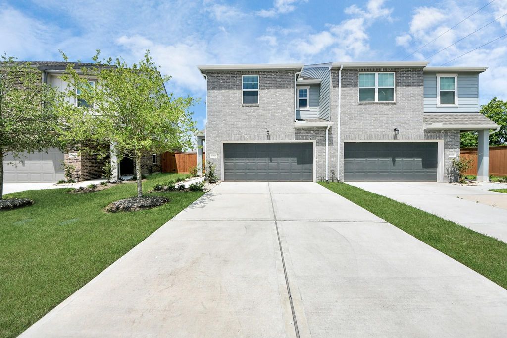 10314 Tuscan Valley Drive A, Rosharon, TX 77583