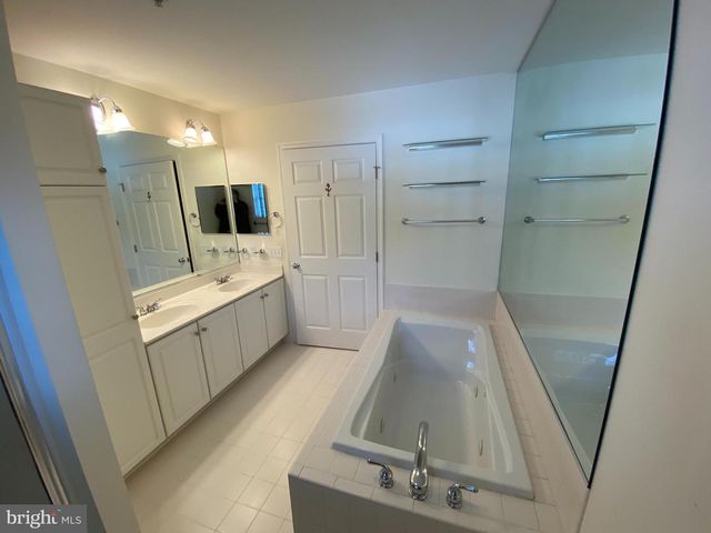28498 SAWGRASS CT, Easton, MD 21601