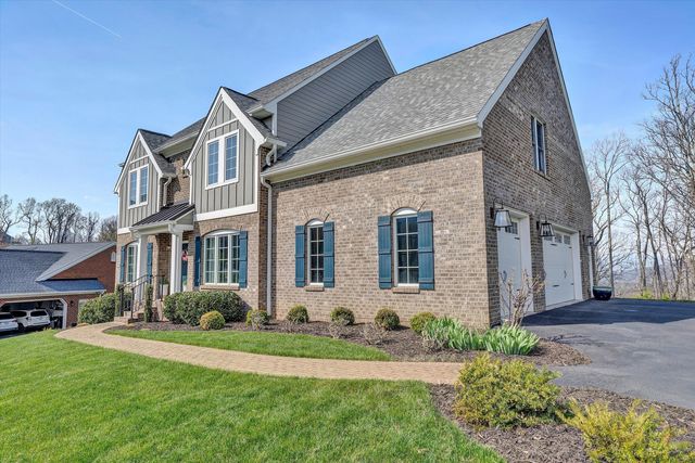 6981 Fairway Ridge RD, Salem, VA 24153