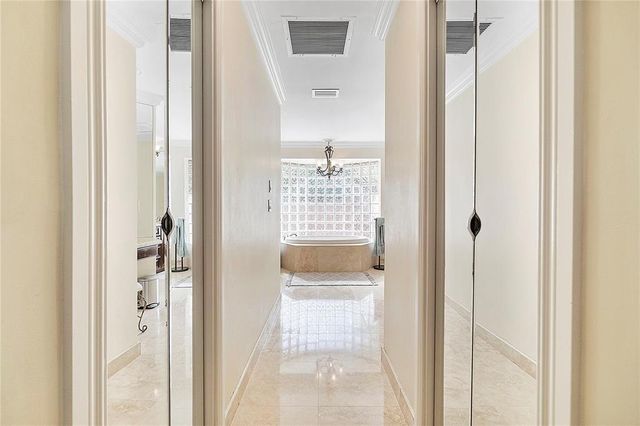 11999 Classic Drive, Coral Springs, FL 33071