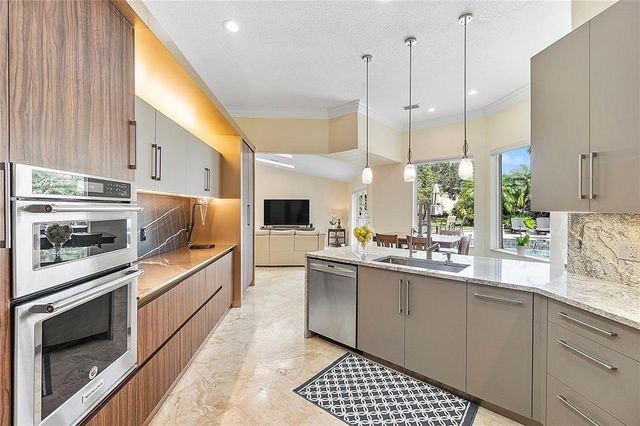 11999 Classic Drive, Coral Springs, FL 33071