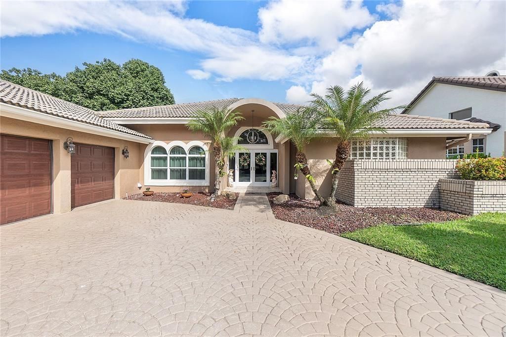 11999 Classic Drive, Coral Springs, FL 33071