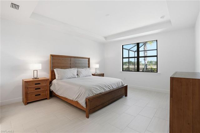 1954 Fresno AVE, Naples, FL 34120