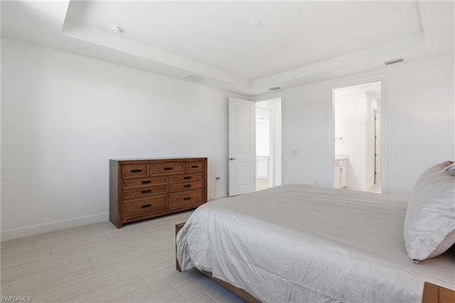 1954 Fresno AVE, Naples, FL 34120