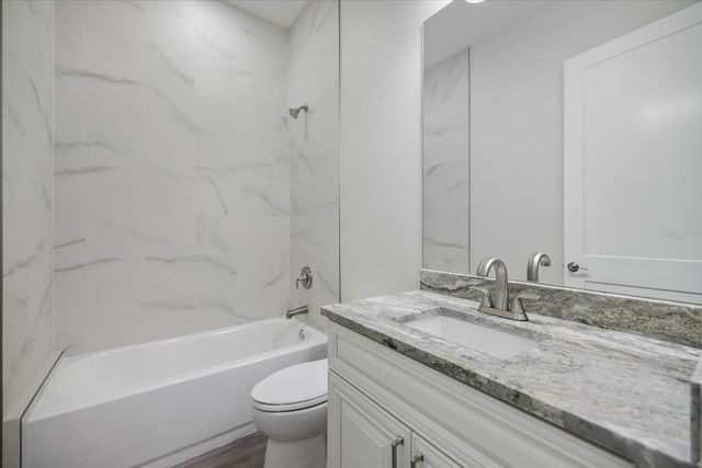 3525 MCINTOSH ROAD, Sarasota, FL 34232