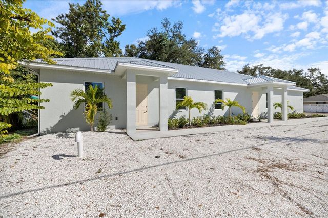 3525 MCINTOSH ROAD, Sarasota, FL 34232