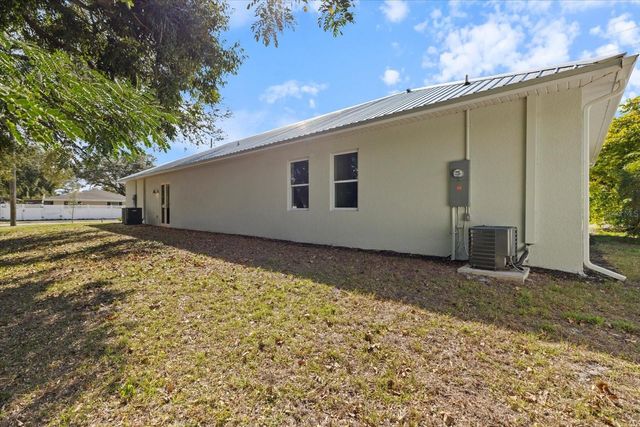 3525 MCINTOSH ROAD, Sarasota, FL 34232