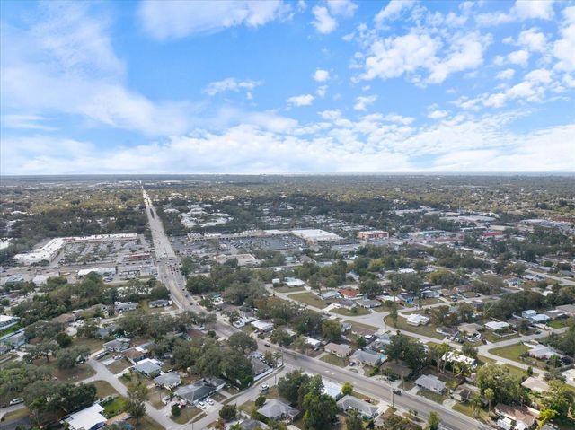 3525 MCINTOSH ROAD, Sarasota, FL 34232