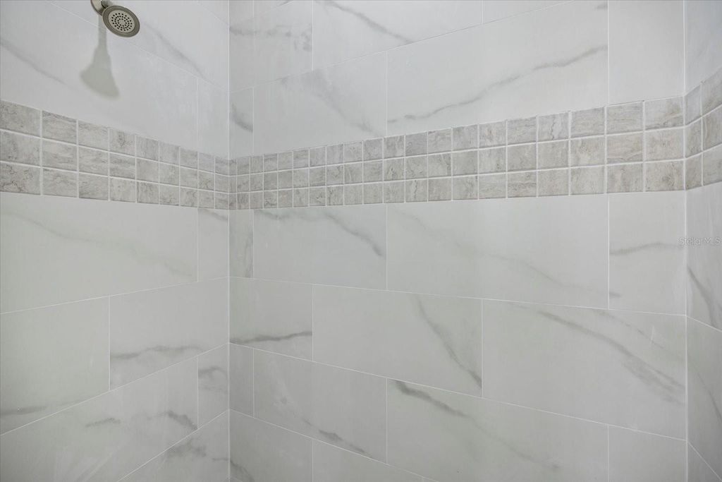 Image 21 of property listing at 3525 MCINTOSH ROAD, Sarasota, FL 34232