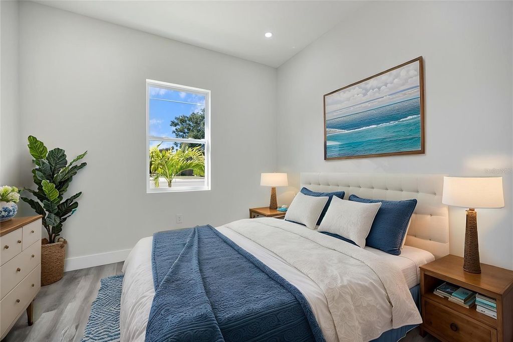 Image 26 of property listing at 3525 MCINTOSH ROAD, Sarasota, FL 34232