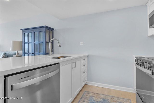 322 Causeway Drive Ste 407, Wrightsville Beach, NC 28480
