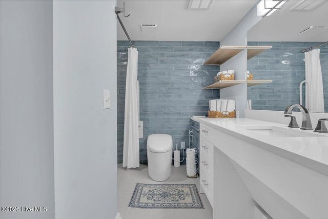 322 Causeway Drive Ste 407, Wrightsville Beach, NC 28480