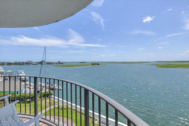 322 Causeway Drive Ste 407, Wrightsville Beach, NC 28480