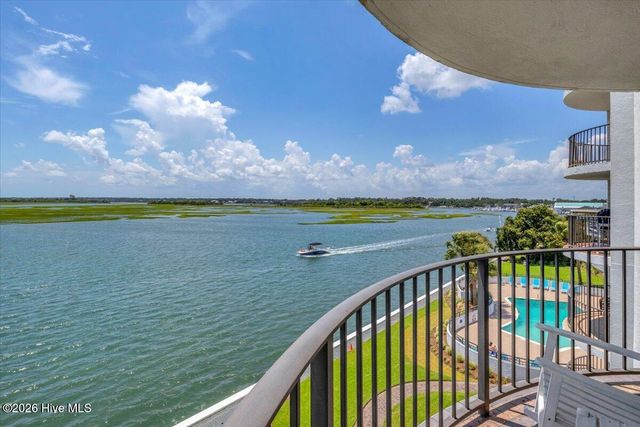 322 Causeway Drive Ste 407, Wrightsville Beach, NC 28480