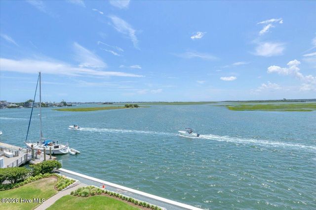 322 Causeway Drive Ste 407, Wrightsville Beach, NC 28480