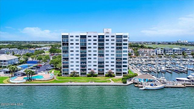 322 Causeway Drive Ste 407, Wrightsville Beach, NC 28480