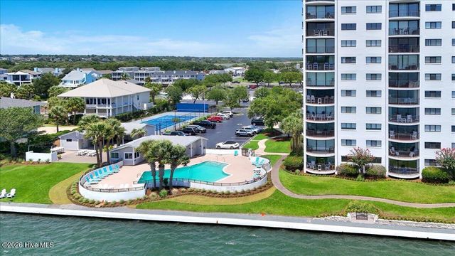 322 Causeway Drive Ste 407, Wrightsville Beach, NC 28480