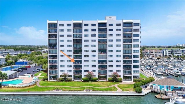322 Causeway Drive Ste 407, Wrightsville Beach, NC 28480