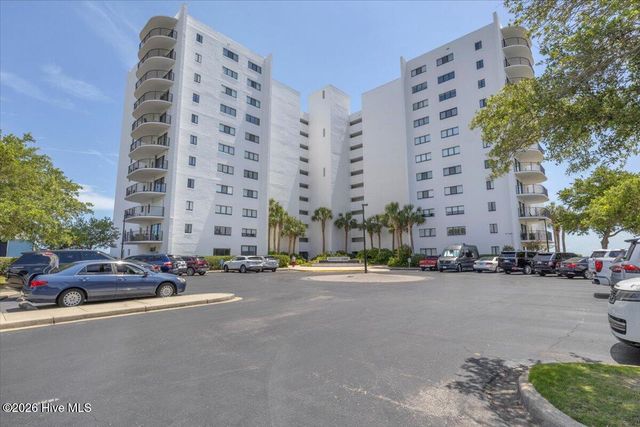 322 Causeway Drive Ste 407, Wrightsville Beach, NC 28480