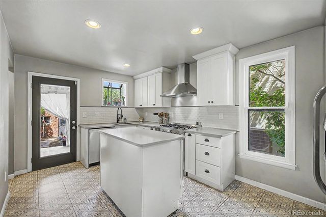 1241 York Street, Denver, CO 80206