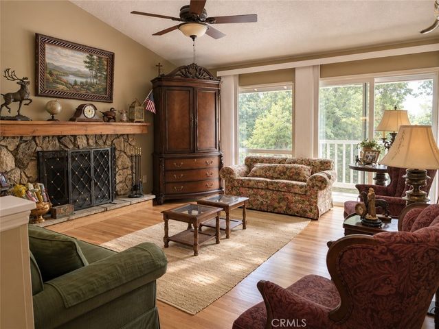 191 Kuffel Canyon, Lake Arrowhead, CA 92352