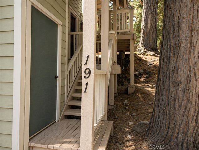 191 Kuffel Canyon, Lake Arrowhead, CA 92352