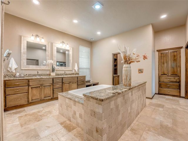 11455 E 33rd Street, Jones, OK 73049