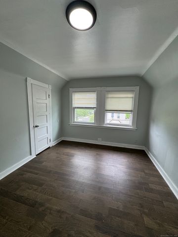 199 English Street 2, New Haven, CT 06513