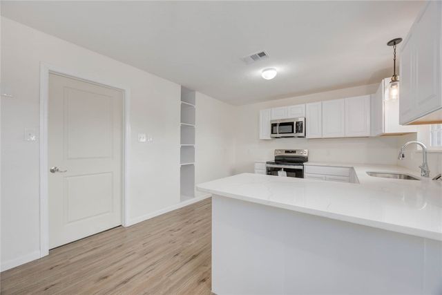 913 Knot, Corpus Christi, TX 78418