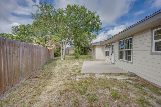 913 Knot, Corpus Christi, TX 78418