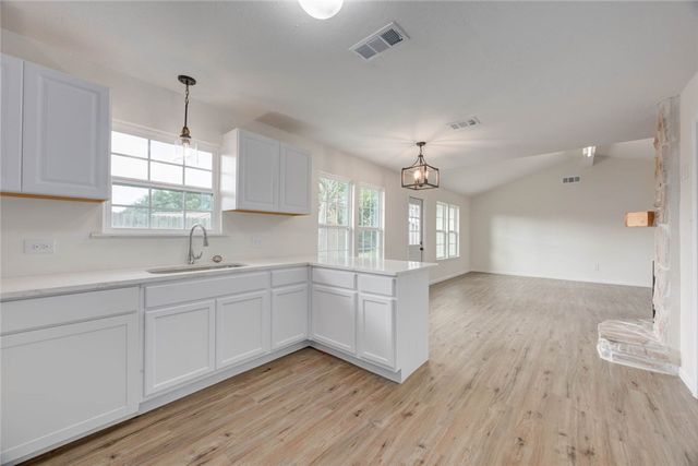 913 Knot, Corpus Christi, TX 78418