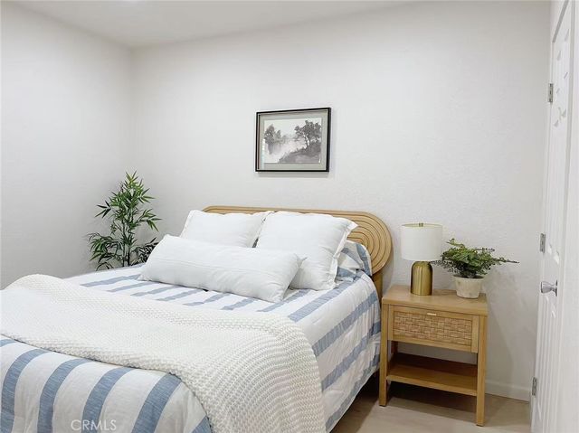 877 W Edna, Covina, CA 91722