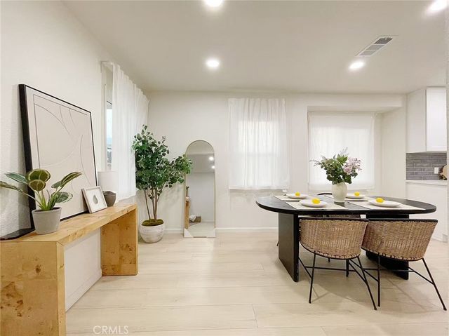 877 W Edna, Covina, CA 91722