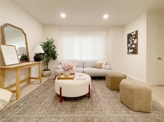 877 W Edna, Covina, CA 91722