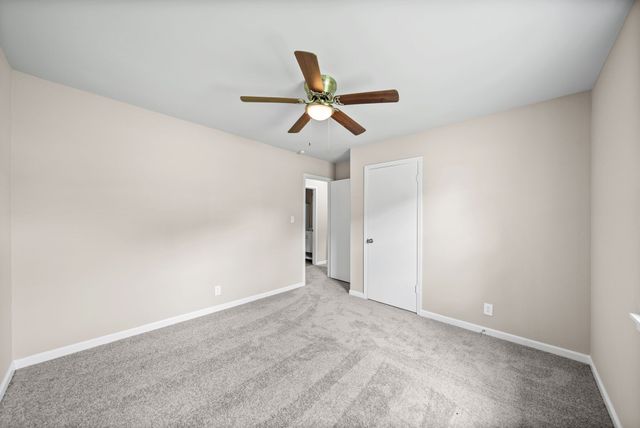 726 Needmore Rd, Clarksville, TN 37040