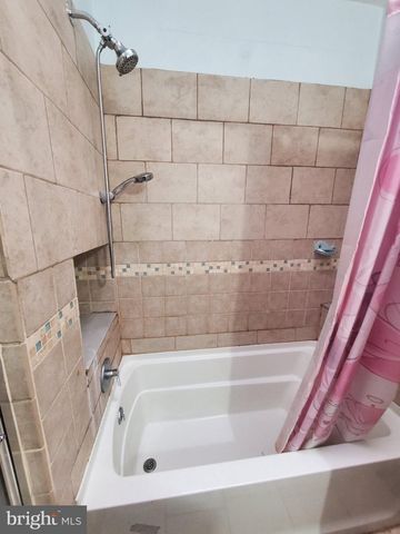 3511 OAKMONT ST, Philadelphia, PA 19136