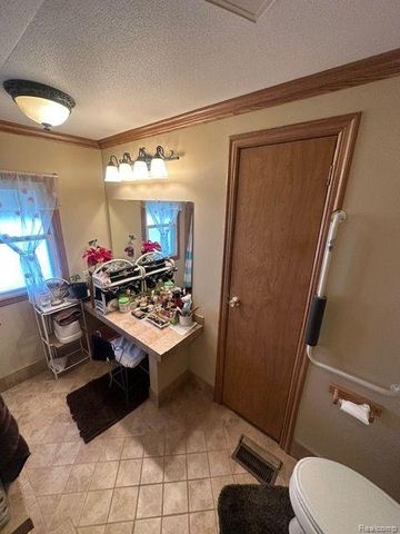 37743 Rosedale, Clinton Twp, MI 48036