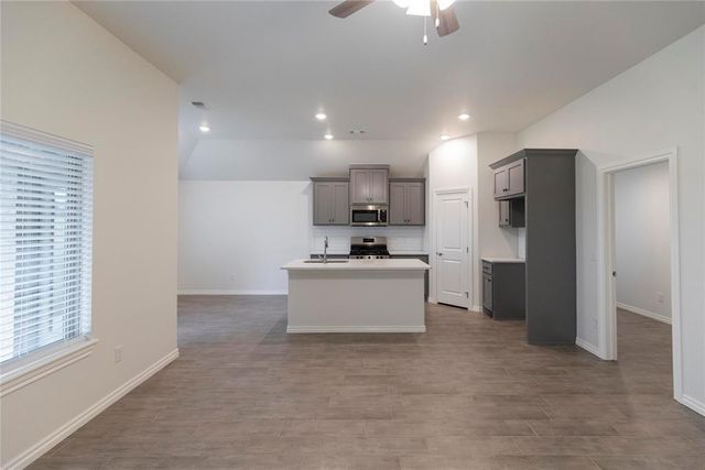 1816 Zayden Lane, Norman, OK 73072