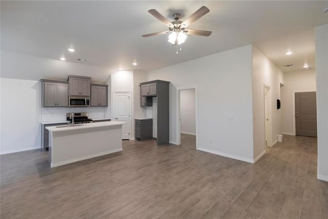1816 Zayden Lane, Norman, OK 73072