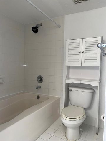 4840 N State Rd 7 6204, Coconut Creek, FL 33073