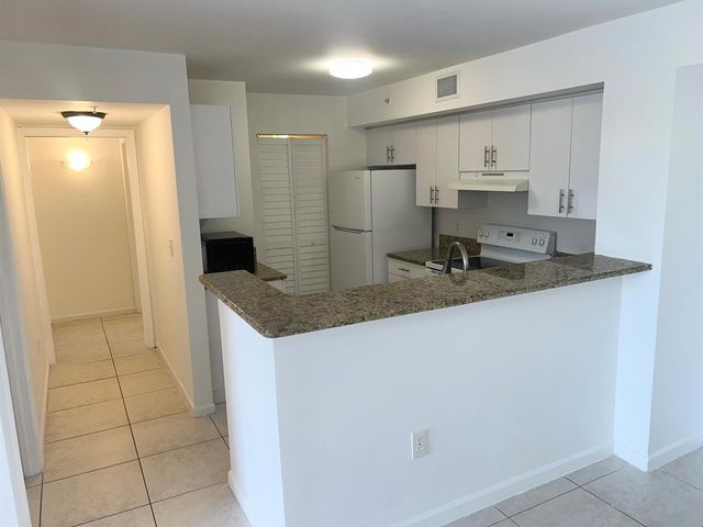 4840 N State Rd 7 6204, Coconut Creek, FL 33073