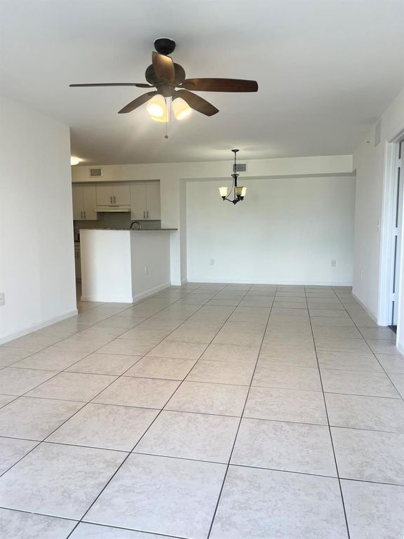 4840 N State Rd 7 6204, Coconut Creek, FL 33073