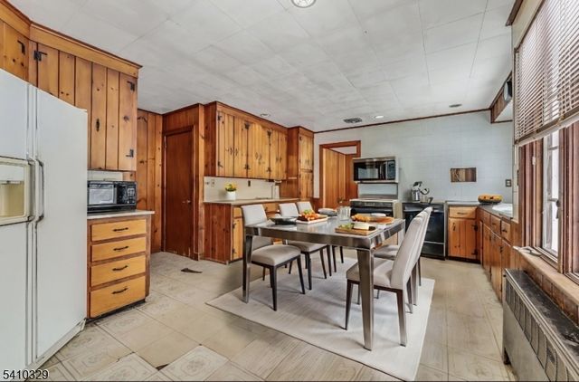 615 County Route 579, Union Twp., NJ 08867